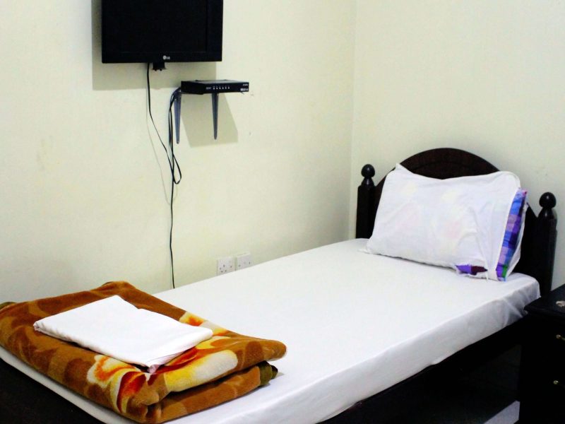 Single Bed Room